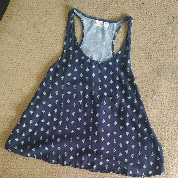 Canyon River Blues Navy Floral Tank Top - Picture 1 of 4